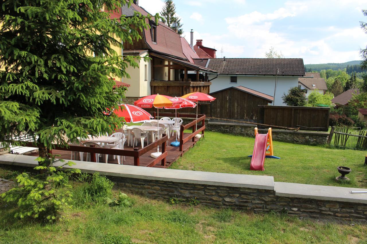 Chalupa Pohádka Železná Ruda Exterior foto